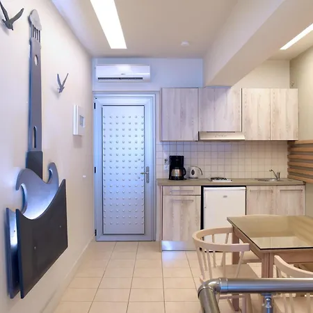 Blue Sky Ξενοδοχείο με διαμερίσματα 3*