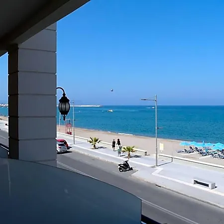 Blue Sky Apart Otel 3*