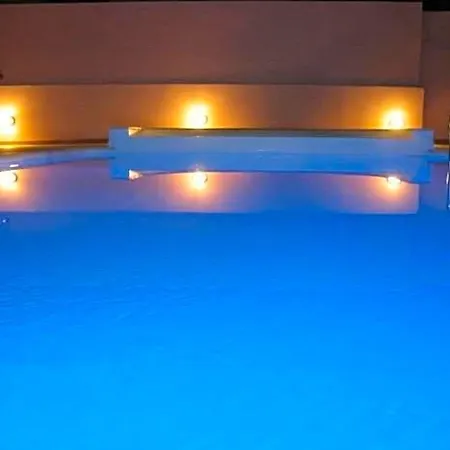 Blue Sky Apart Otel 3*