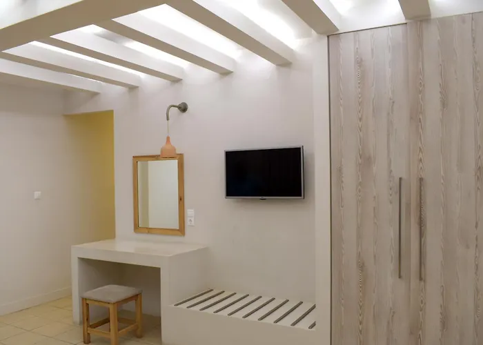 Blue Sky Ξενοδοχείο με διαμερίσματα 3*