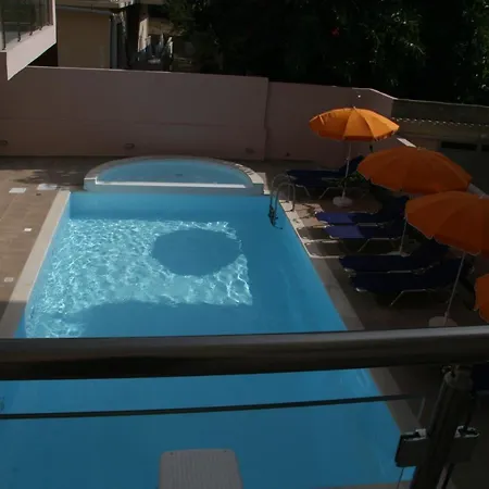 Blue Sky Hotel apartamentowy Retimno