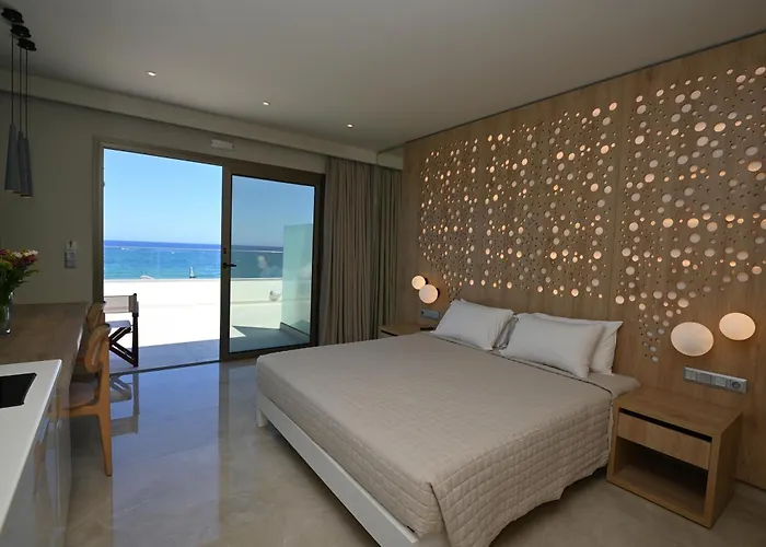 Blue Sky Aparthotel Rethymno